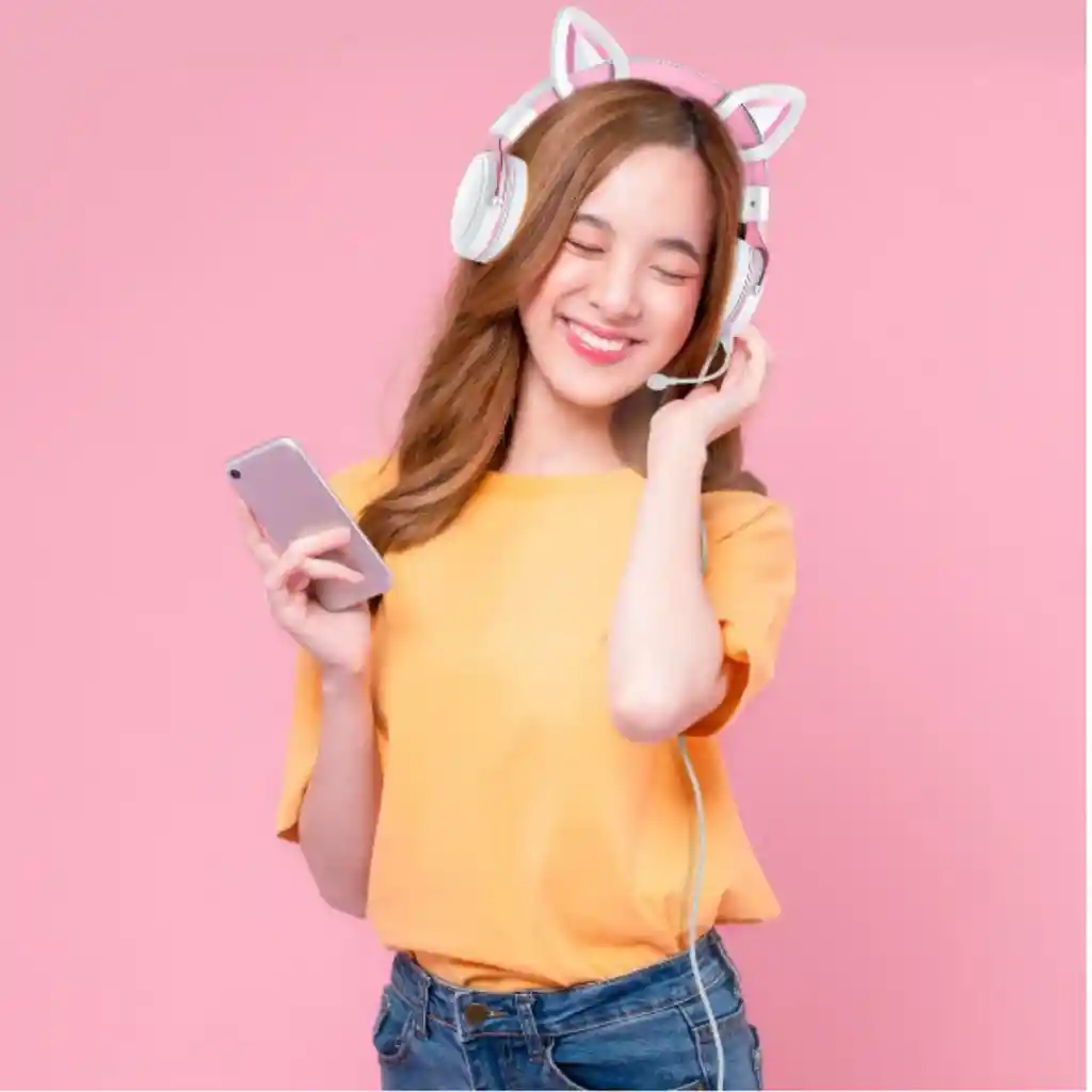 Audifonos Gamer Onikuma X10 Orejas Blancos Con Rosado Rgb Color Blanco