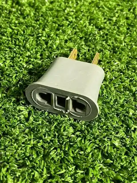 Adaptador De Enchufe De Europeo A Americano | Convertidor