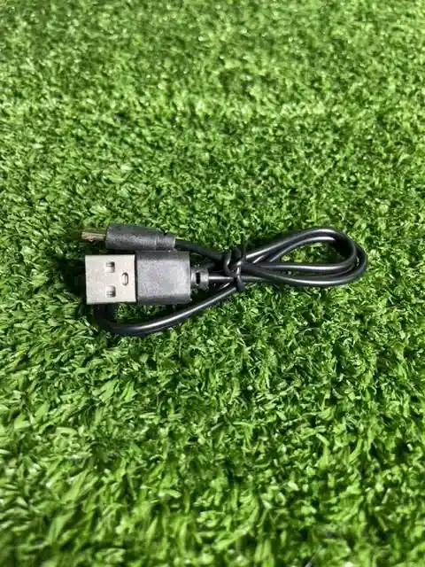 Radio 3" | Fm Radio | Usb | Micro Sd | Recargable | Bluetooth | Cable Cargador