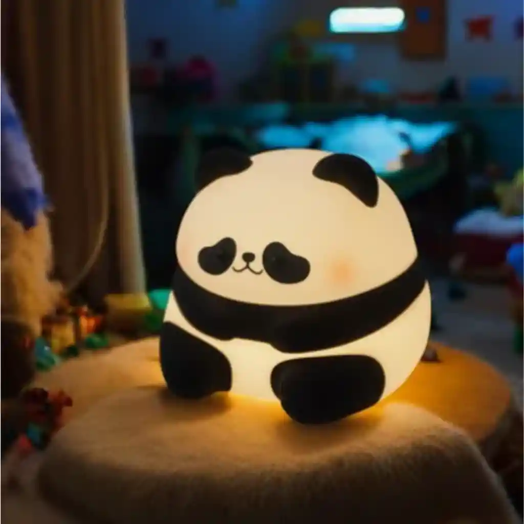 Lampara De Silicona En Forma De Animal Panda Sentado Y Feliz