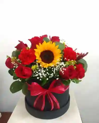 🌻 Caja Floral "amor Y Sol"