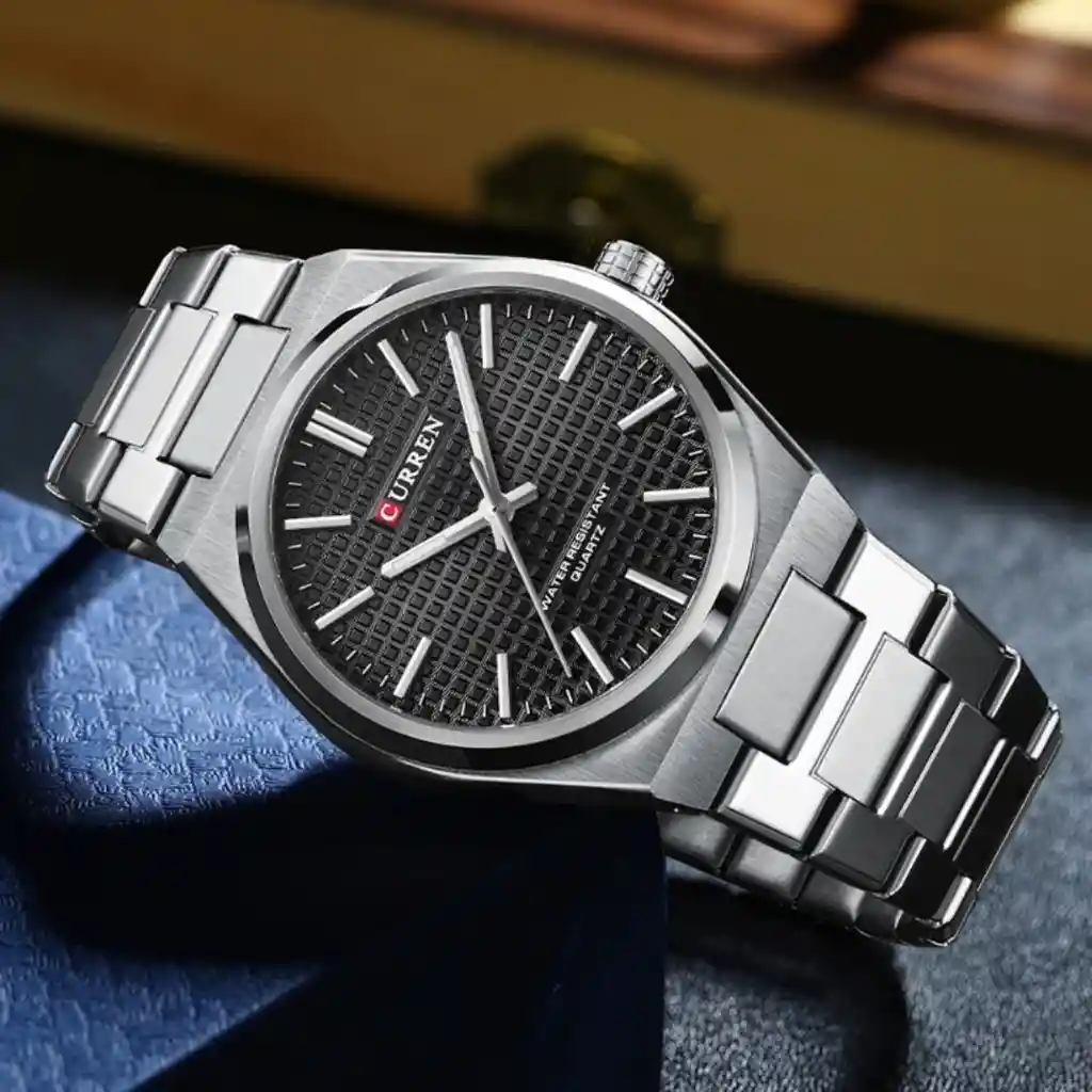 Reloj Análogo Curren Original Kred8303 Para Hombre Acero Color Plateado