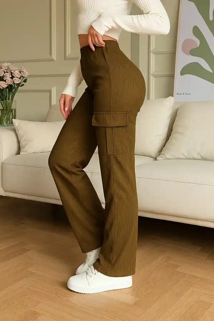 Pantalón Pana Cargo Royal Comfort
