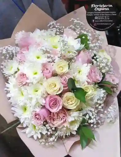 Bouquet Rosas “caricia De Primavera”