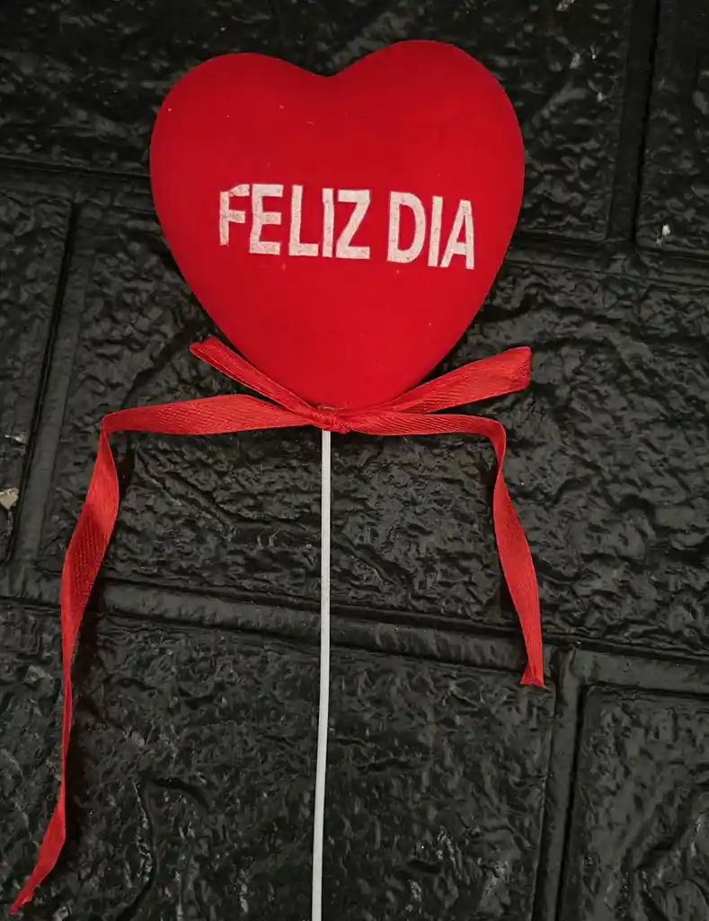 Topper En Forma De Corazon Feliz Dia