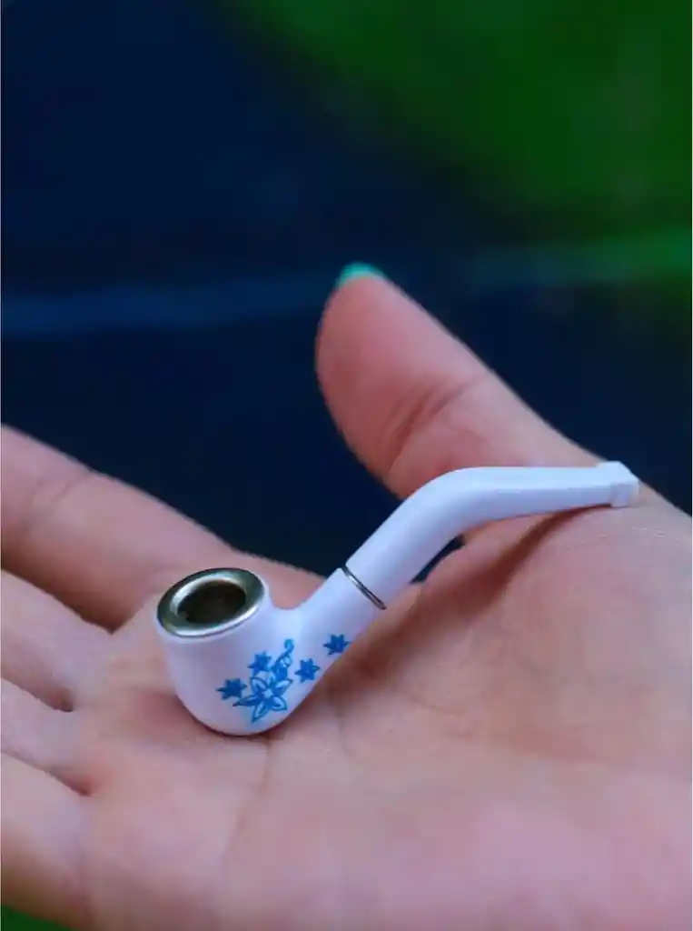 Pipa Tipo Audifono Blanca