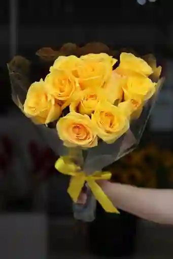 Ramo De 12 Rosas Amarillas
