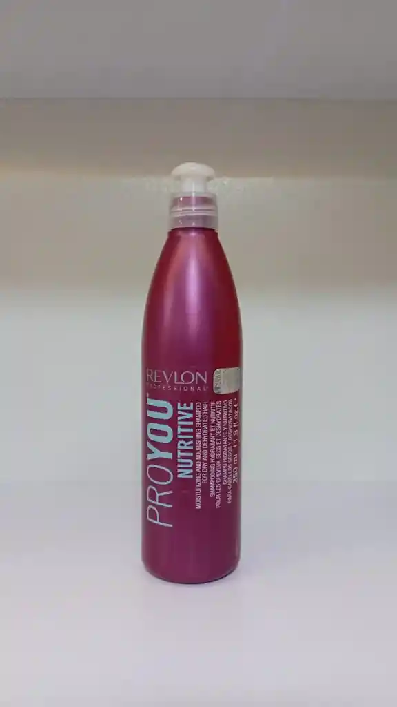 Revlon Professional, Shampoo Hidratante Y Nutritivo Para Cabellos Secos Y Deshidratados