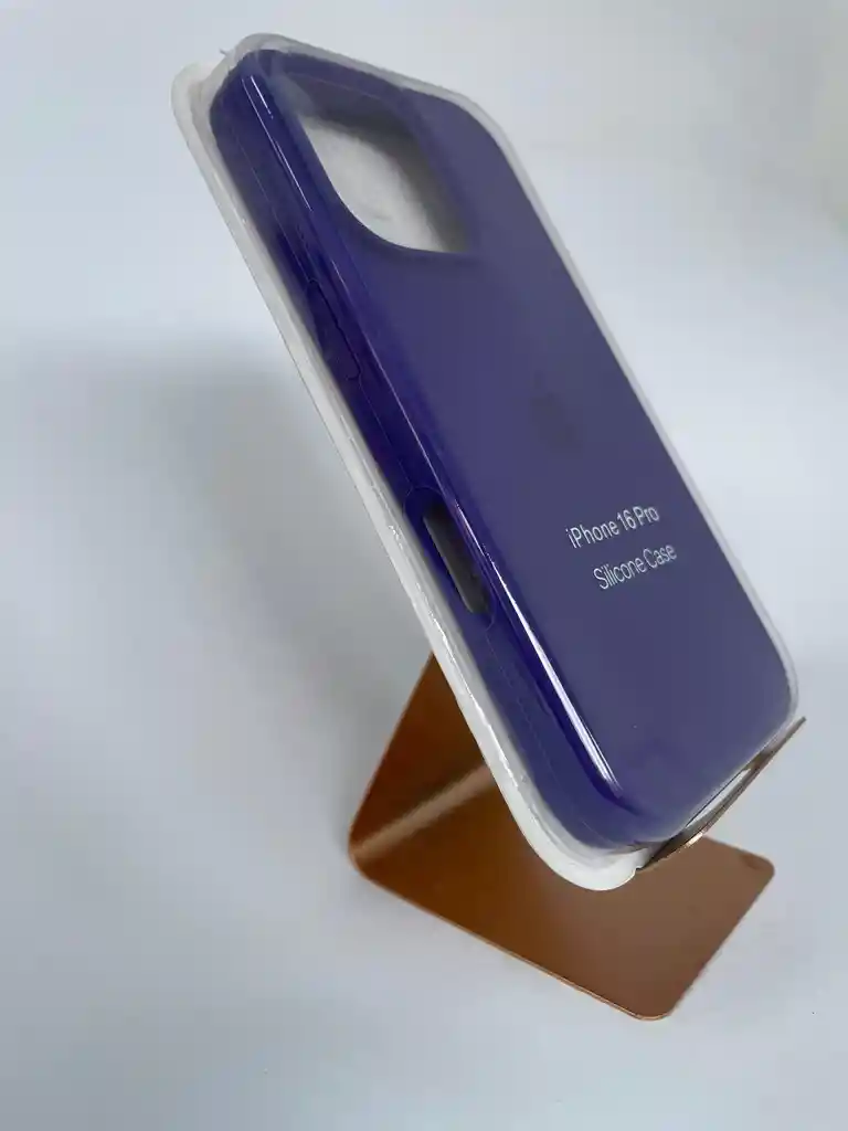 Silicon Case Iphone 16 Pro Morado