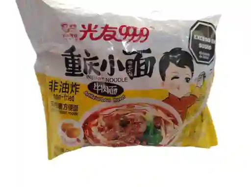 Fideos De Chongqing De Carne