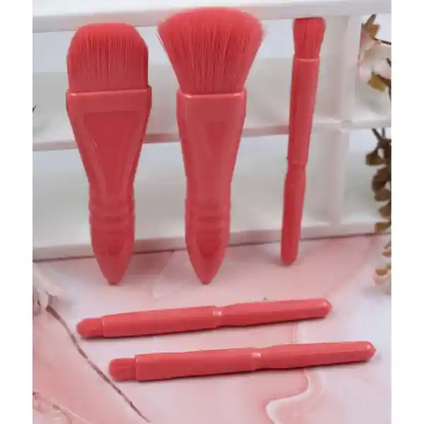Kit Brochas