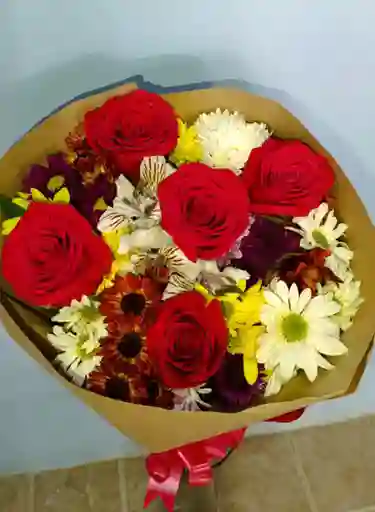 Bouquet De Flores Surtidas