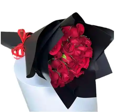 Ramo De 50 Rosas Rojas – Amor Sin Límites