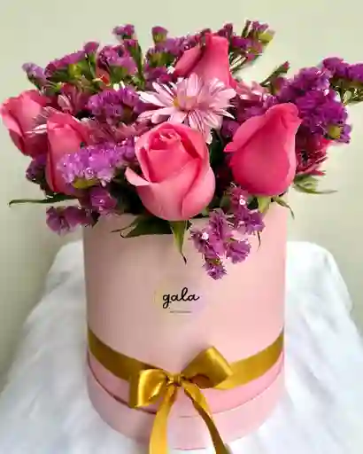 🌸 Caja Floral “dulce Encanto”