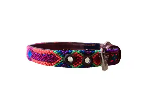 Al Torno Collar Tejido Para Gato