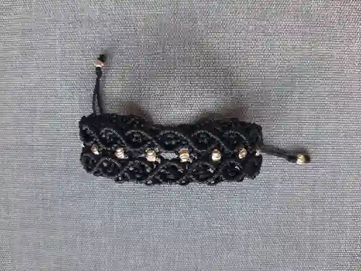 Pulsera: Manilla Micromacrame 10 Bolas Diamantadas Oro Laminado