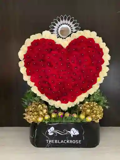 Corazon Rosas Blancas Y Rojas 70 Cm
