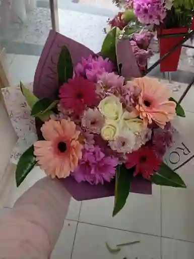 🌸 Bouquet “romance Primaveral” – Amordulcebogota