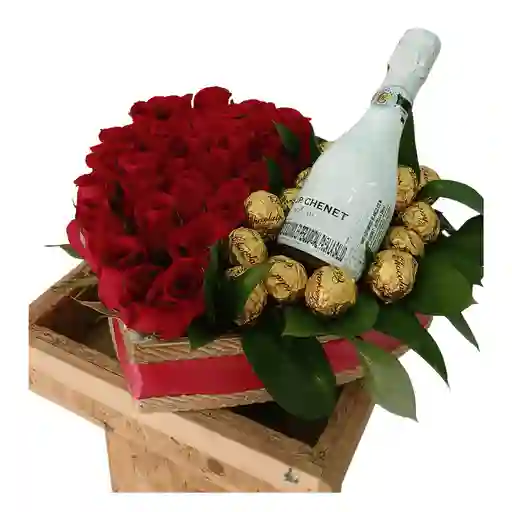 Corazón De Rosas, Chocolates Y Champagne