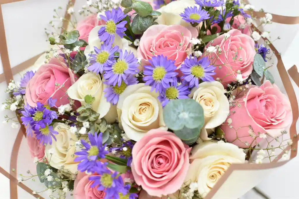Bouquet De Tonos Pasteles