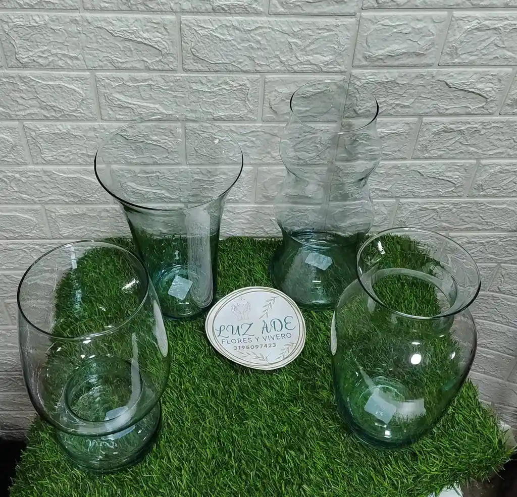 Jarrones O Floreros Grandes En Cristal