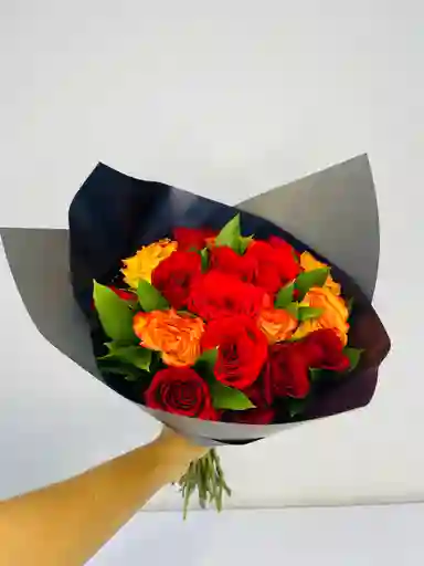 Bouquet De Rosas Variadas
