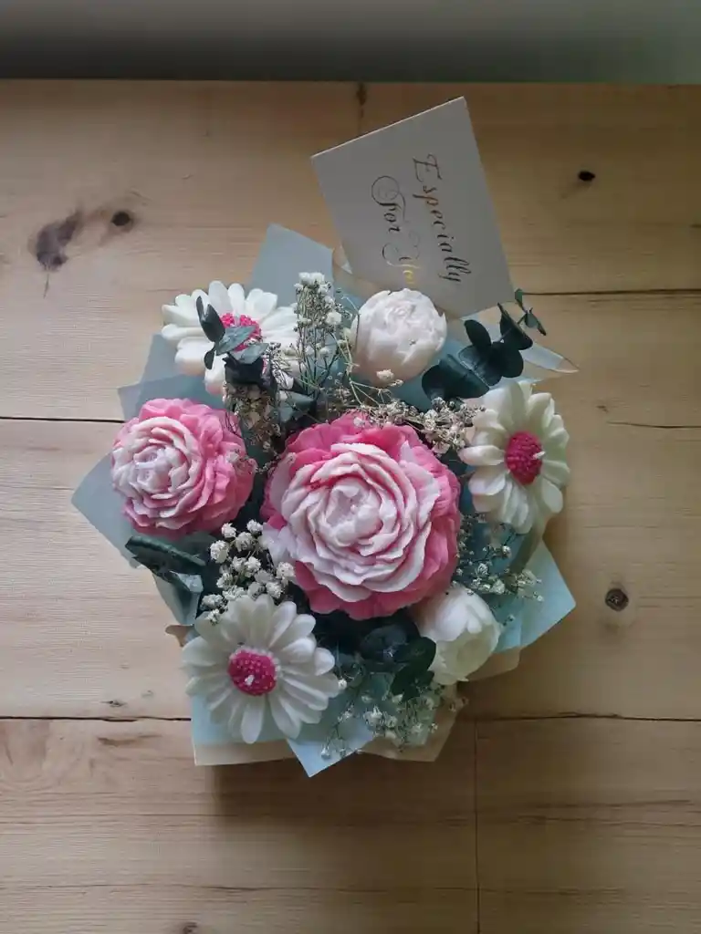 Ramo Floral Artesanal – "especialmente Para Ti"