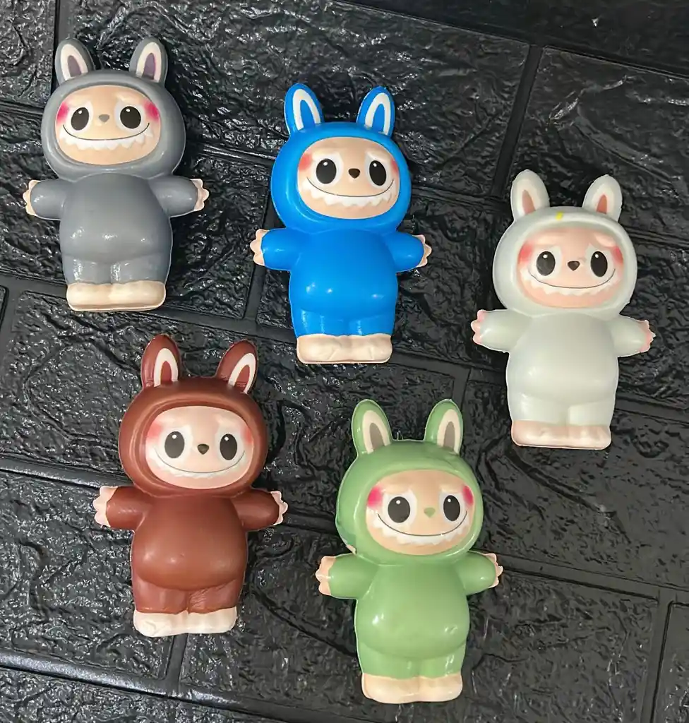 Labubu Squishy Niño