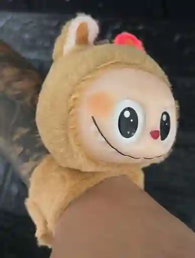Pulcera Labubu Peluche Cafe Claro Con Luces Y Sonido