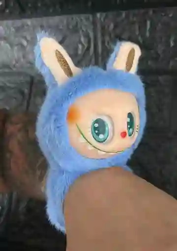 Pulcera Labubu Peluche Azul Oscura Sencilla