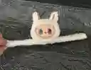 Pulcera Labubu Peluche Blanco Sencilla