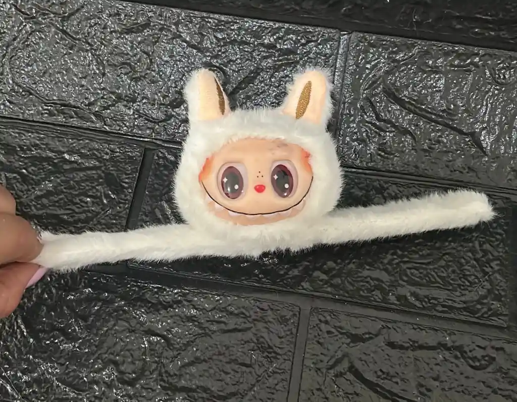 Pulcera Labubu Peluche Blanco Sencilla