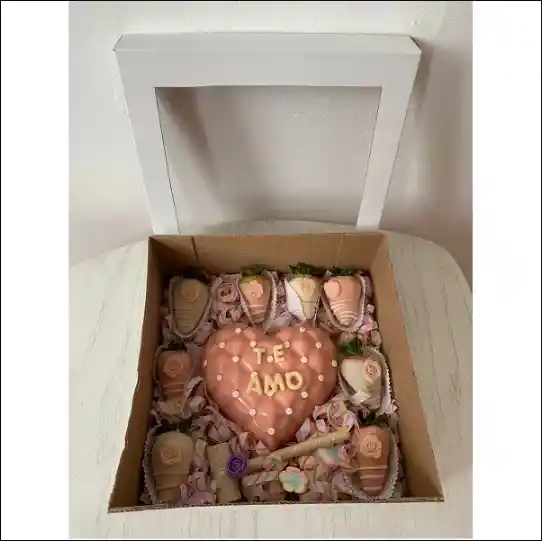 Corazon Rosado De Chocolate Relleno De Dulces