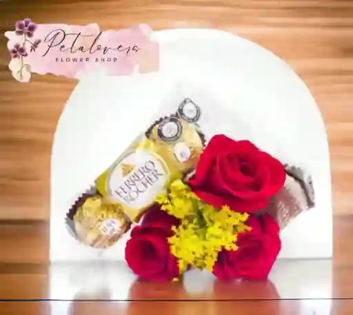 Flores Rojas Y Chocolates Ferrero