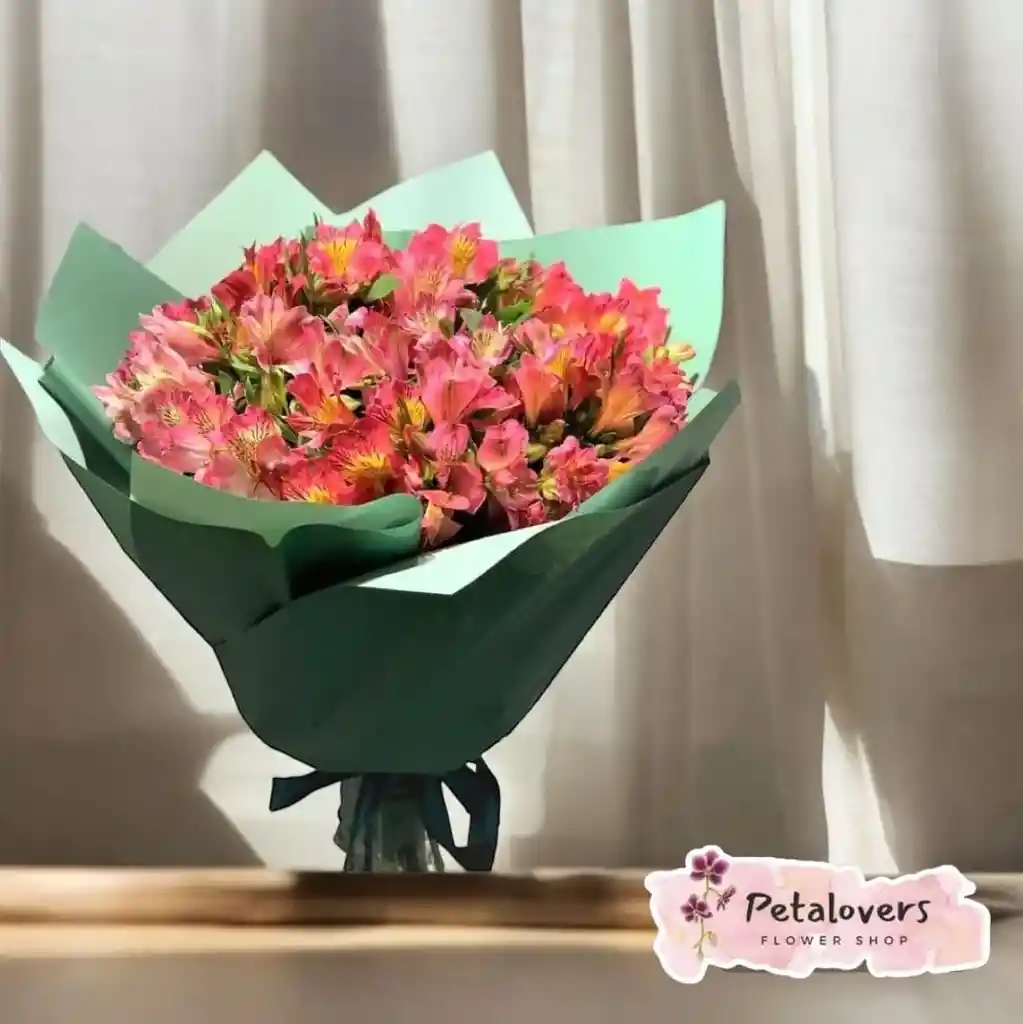 Flores Rosas Bouquet De Astromelias