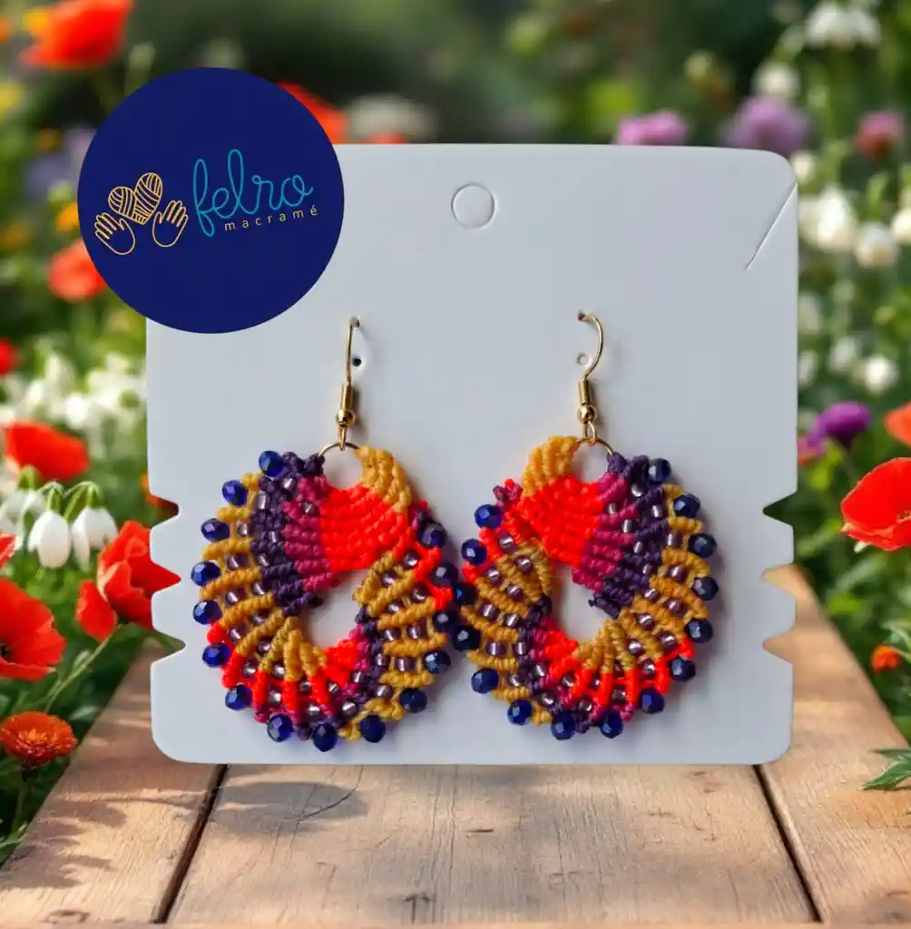 Aretes En Espiral, Morluz