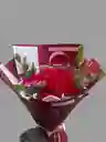 Bouquet ❤️ Rosas Rojas Frescas Y Apasionadas 💜 Acompañadas De Violetina Encantadora