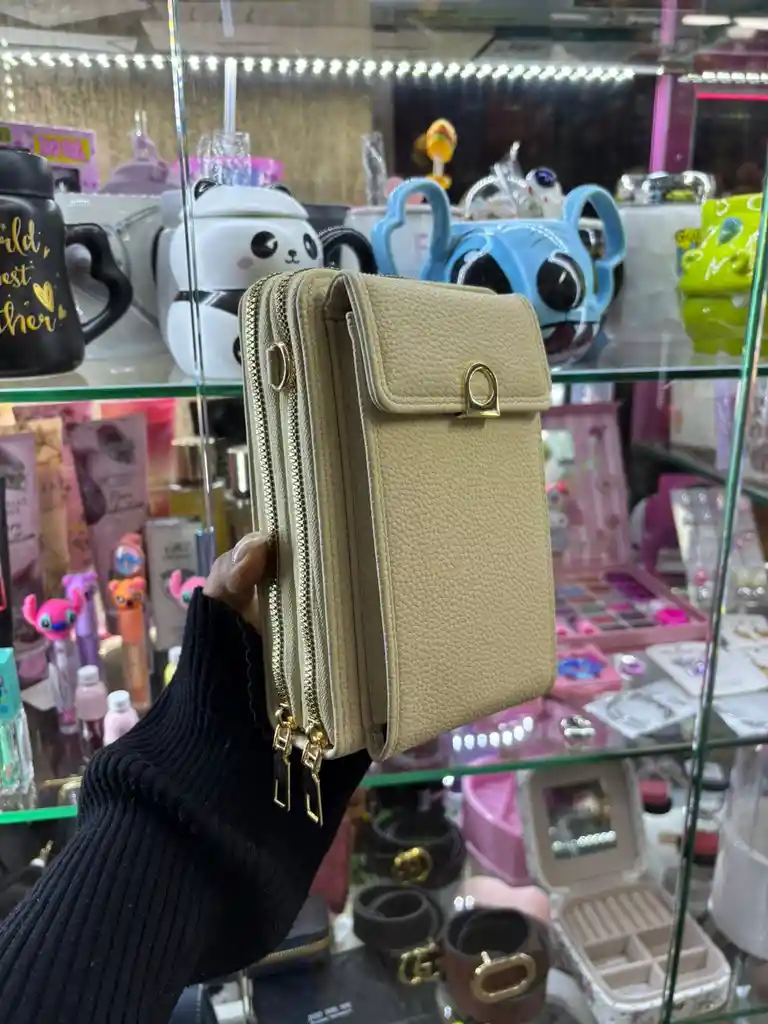 Bolso Porta Celular Con Riata Fina, Varios Bolsillos, Tarjetero - Monedero