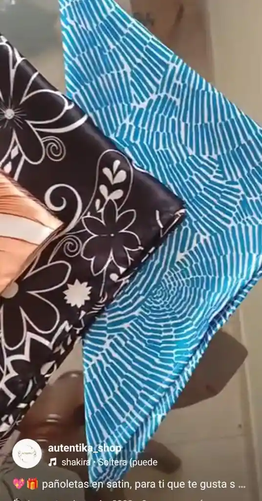 Pañoleta En Satin Autentika - Por Unidad