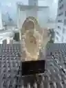 Virgen Milagrosa Con Denario En Caja Transparente – Detalle De Fe Y Protección