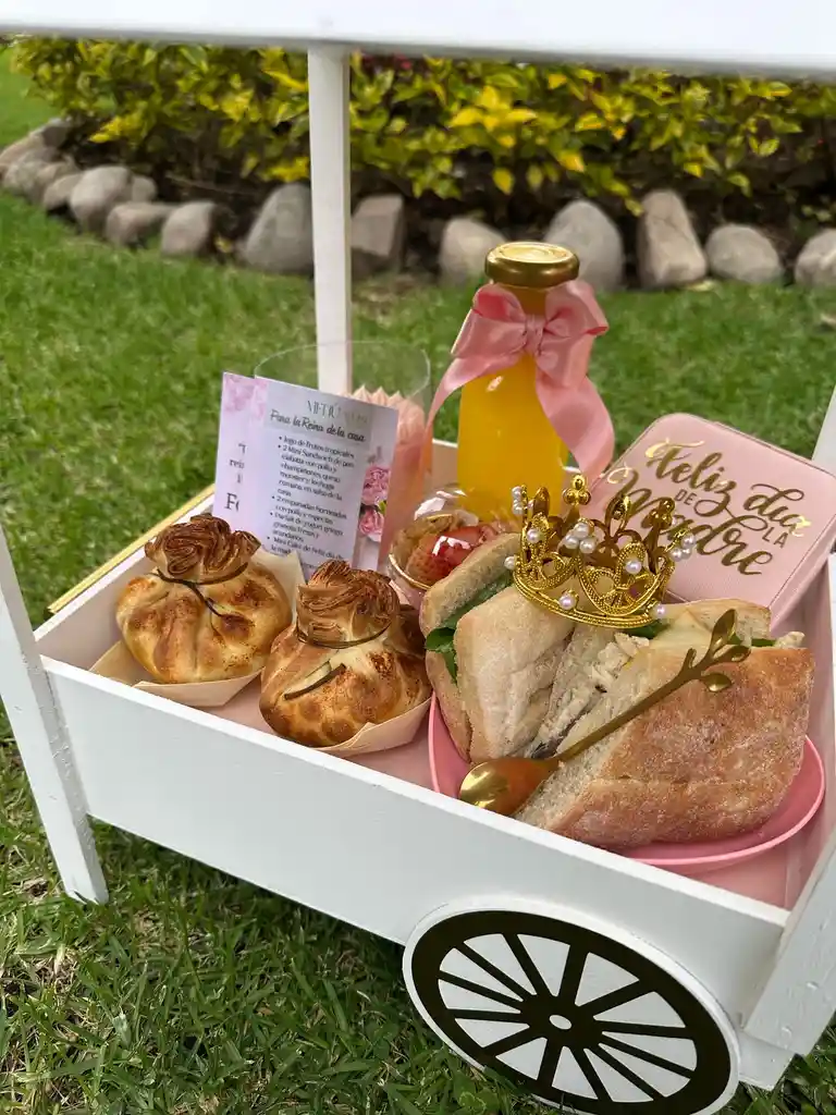 Desayunos Sorpresa La Reina De La Casa