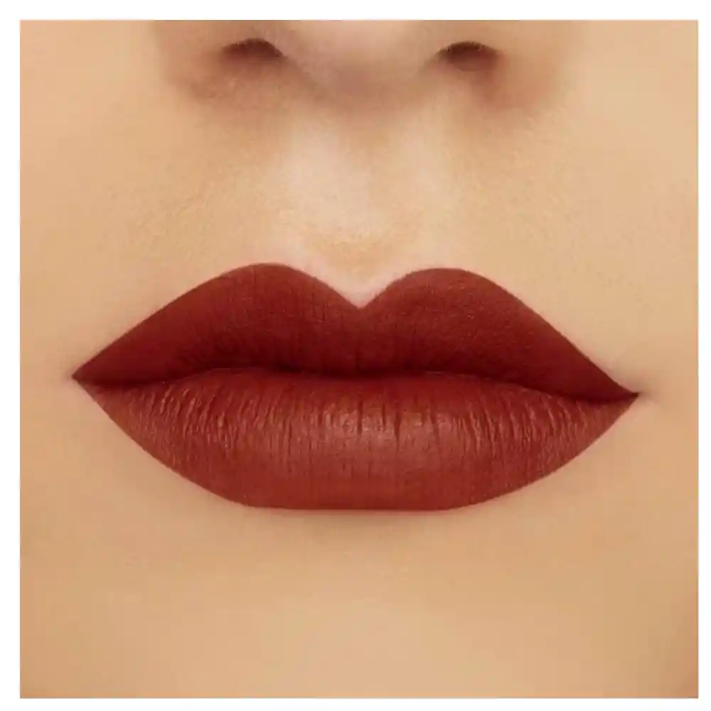 Labial Líquido Vogue A Prueba De Besos Siente 3ml