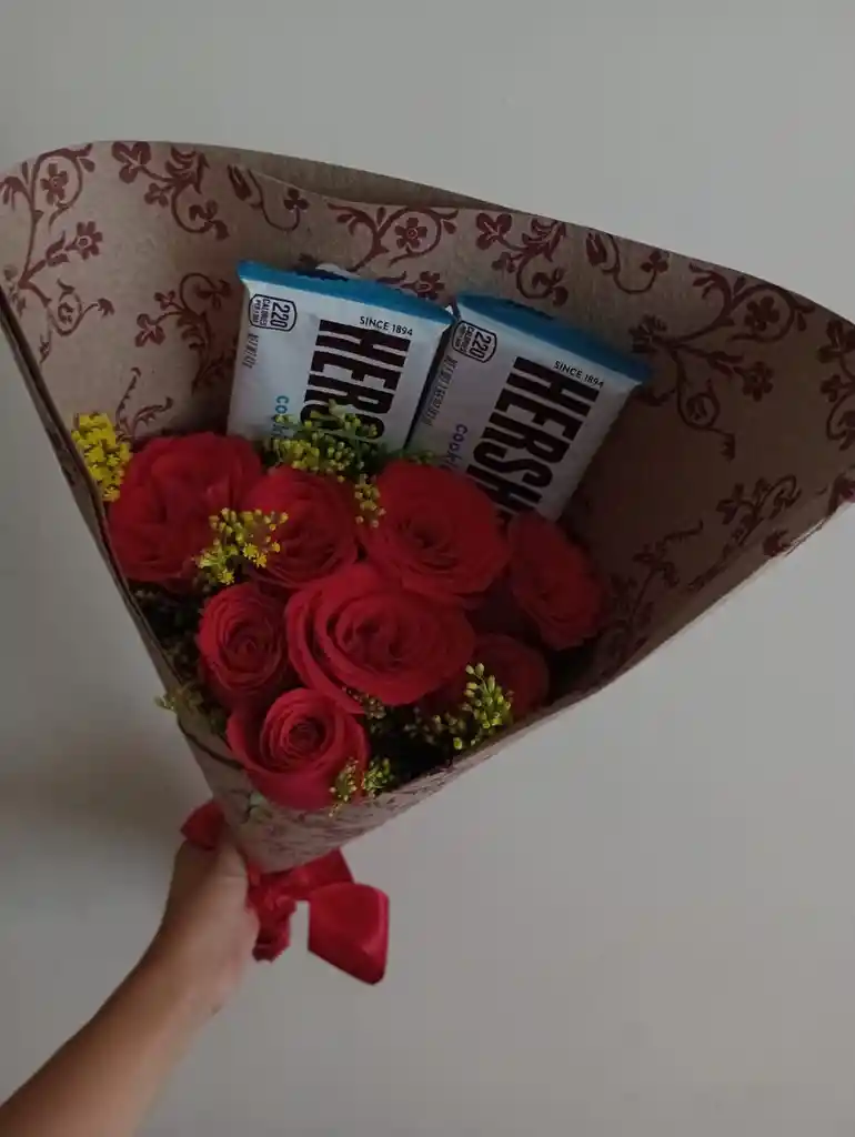 Besos Y Pétalos