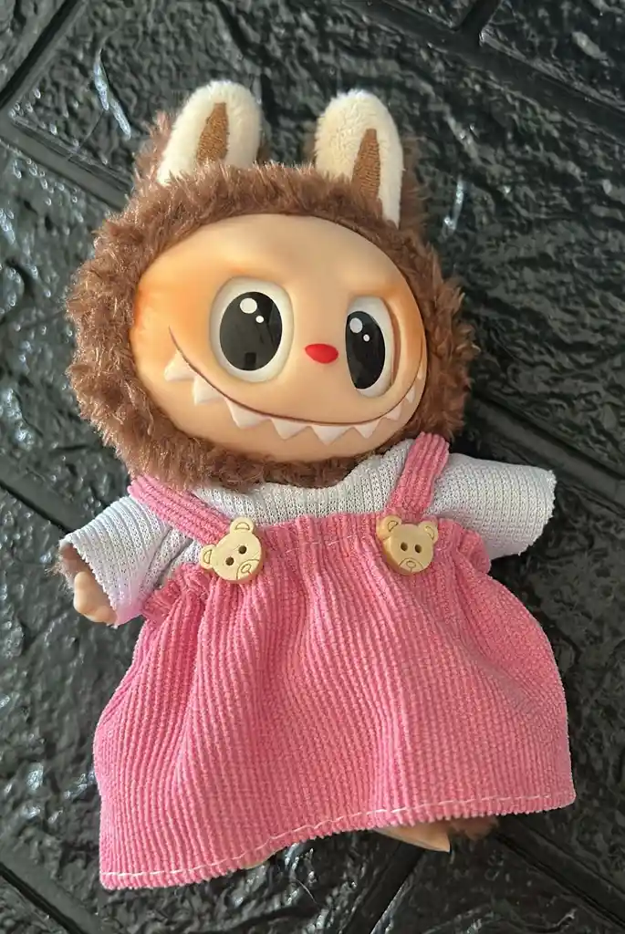 Muñeco Labubu Con Ropa