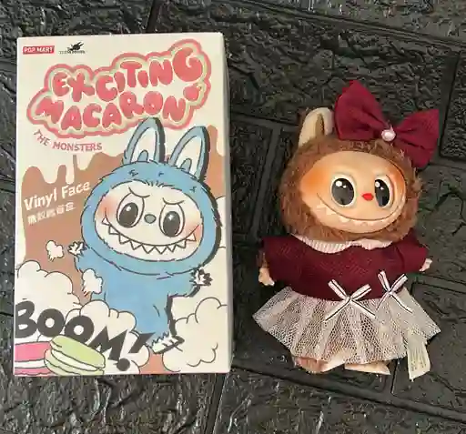 Muñeco Labubu Con Ropa