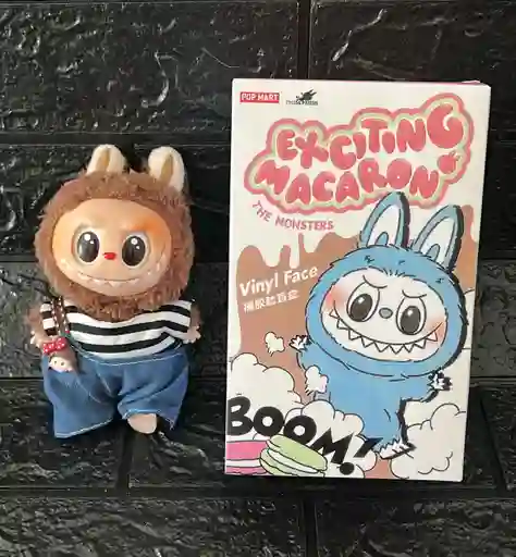 Muñeco Labubu Con Ropa