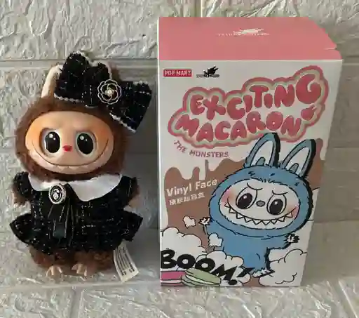 Muñeco Labubu Con Ropa