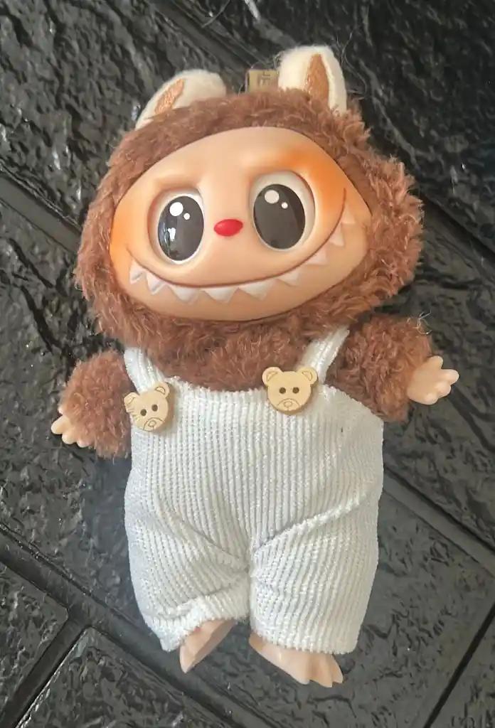 Muñeco Labubu Con Ropa