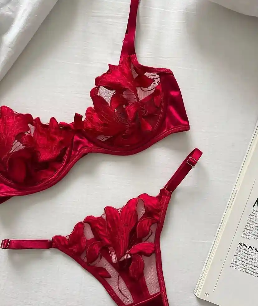 Set Gardenia Rojo Vino
