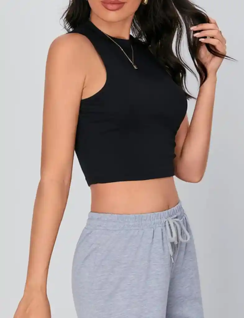 Top Básico Fit Black Classique